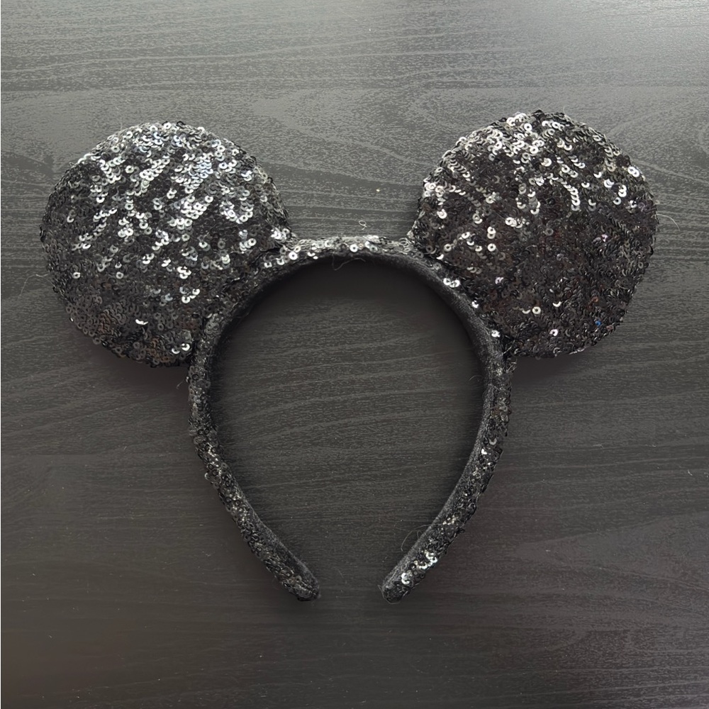 Tokyo Disney sequin ears